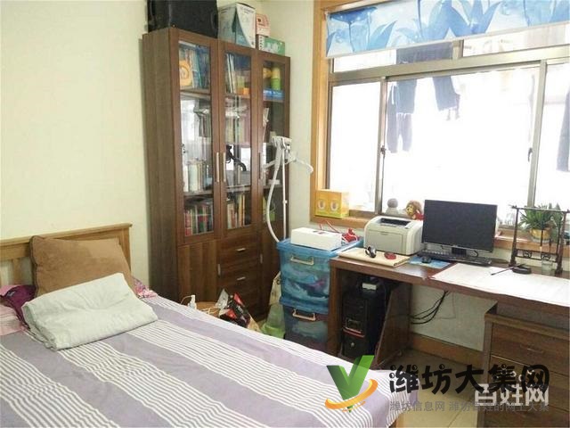 勝利街文化路洛杉磯多層3樓100平帶地上車位僅售8