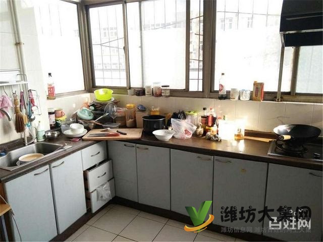 勝利街文化路洛杉磯多層3樓100平帶地上車位僅售8