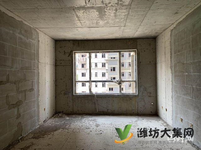 濰城區政府近 三室好房源 4680每平 不分樓層