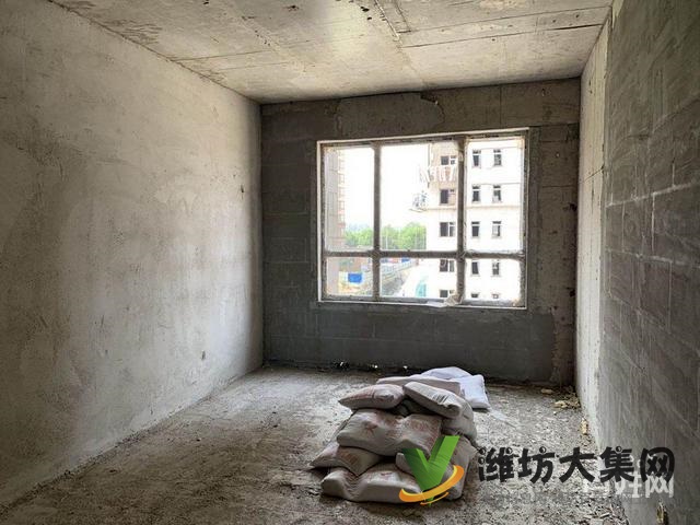 濰城區政府近 三室好房源 4680每平 不分樓層