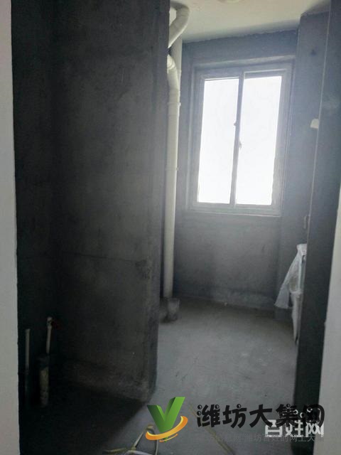 市北區標準大H戶型 客廳落地窗 帶30平大車庫 位