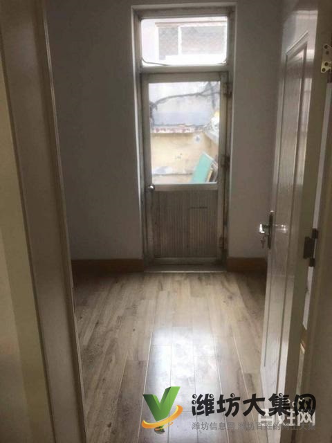 (快租免費(fèi)尋址)青州市東方南路東方商貿(mào)城空鋪出租