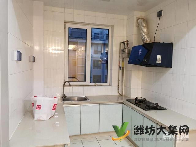 高鐵近 精裝未住 88平 客廳朝陽 帶地下室 急售