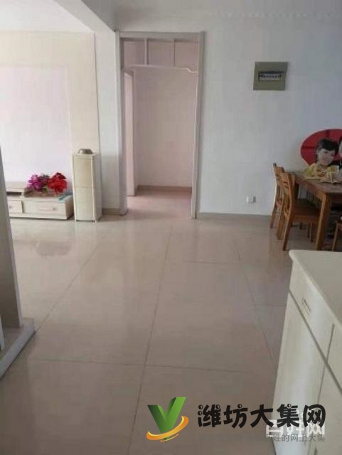 市北區就近上錦湖小學,三室兩廳帶車庫,無稅,樓層好