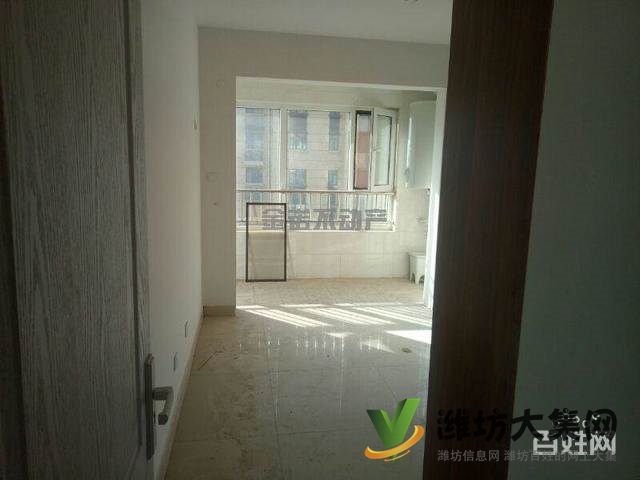 東宇盛景 普通住宅 簡(jiǎn)單裝修送儲(chǔ)藏室南北通透