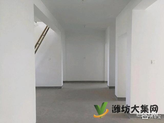 藍城清風明月。戶型方正實用、工程款抵帳的房十樓東戶