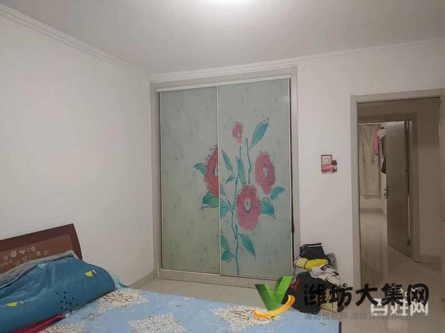 湖景龍灣精裝多層二樓150方急售