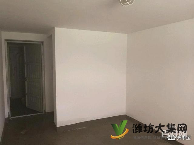 藍城清風明月。戶型方正實用、工程款抵帳的房十樓東戶