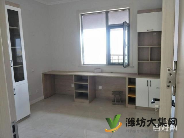 泰華附近天源新都精裝未住房帶倉(cāng)庫(kù)車位急售