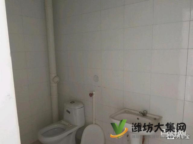 藍城清風明月。戶型方正實用、工程款抵帳的房十樓東戶