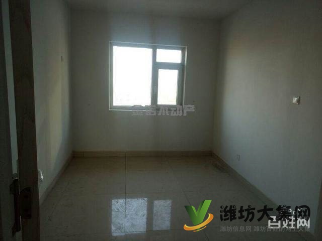 東宇盛景 普通住宅 簡(jiǎn)單裝修送儲(chǔ)藏室南北通透