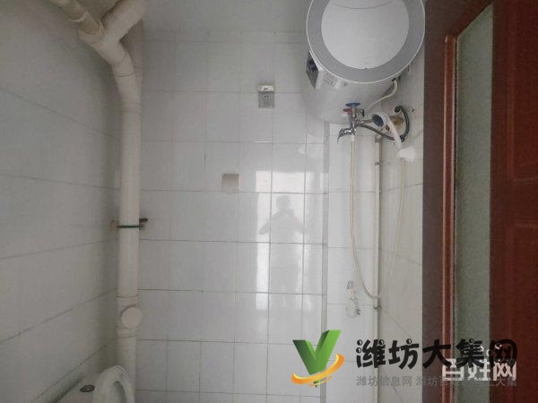 一實小近佳樂家 精裝兩室 有附房車庫 家具家電齊全