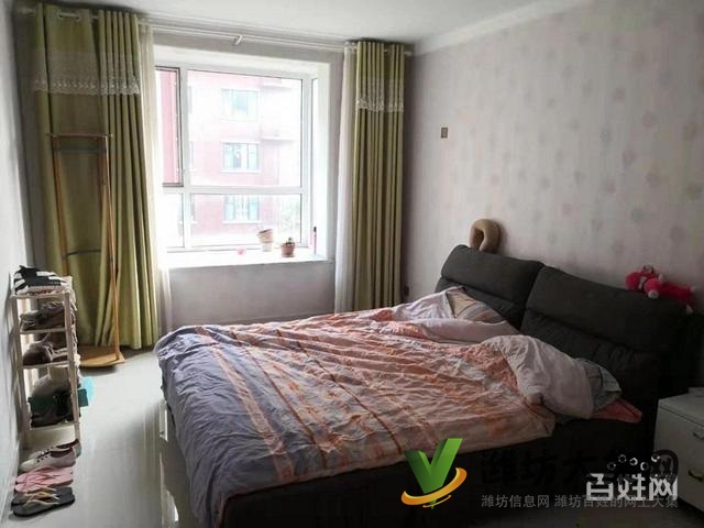 濰縣中路學房!精裝修多層二樓,全明戶型,南北通透,送家具家電