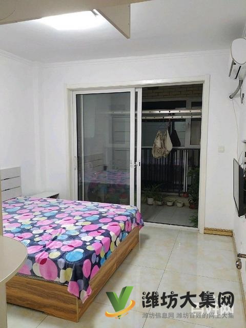 上城國(guó)際精裝齊全3臺(tái)空調(diào) 2臺(tái)電視 看房方便拎包入