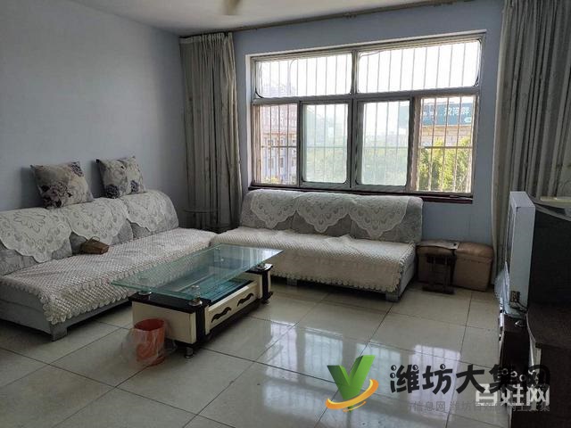 新佳樂家附近煙市街精裝房三室低.價(jià)出租拎包入住