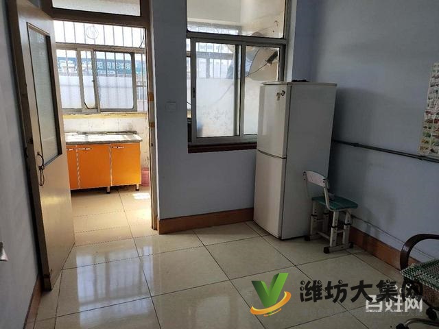 新佳樂家附近煙市街精裝房三室低.價(jià)出租拎包入住