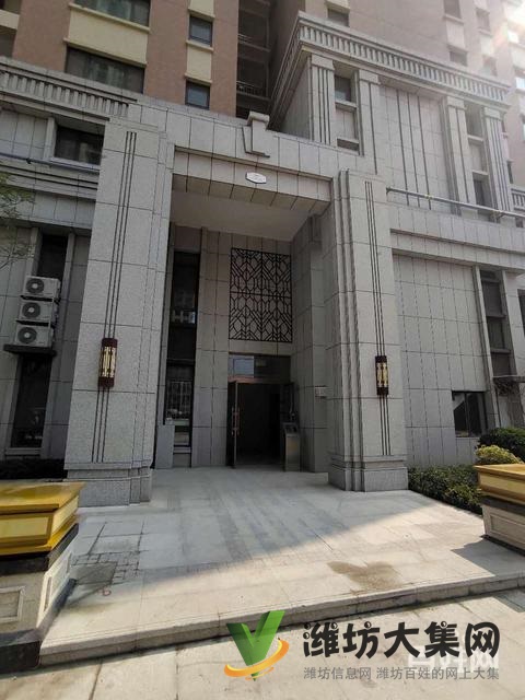 上城國際客廳朝陽好房,靠近七中,孩子上學(xué)方便,98