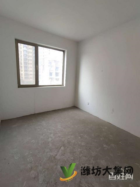 上城國際客廳朝陽好房,靠近七中,孩子上學(xué)方便,98