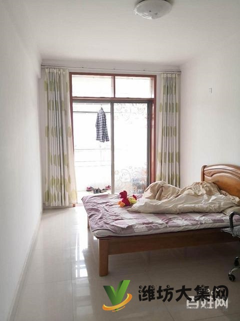 體育場近 舜和花園 精裝三室朝陽帶全套家具家電 經