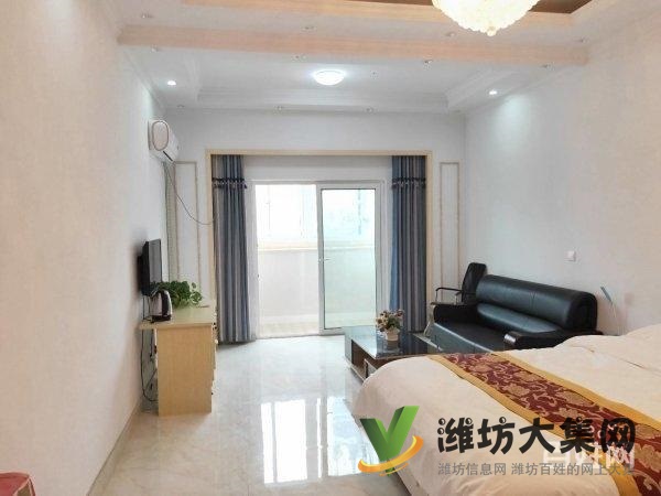 通亭街旁 歐洲小鎮(zhèn) 精裝公寓 南向 一室一廳一衛(wèi)