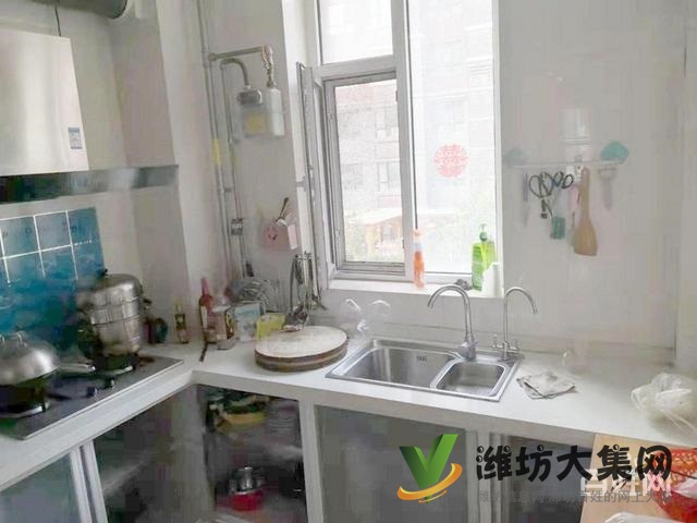 濰縣中路學房!精裝修多層二樓,全明戶型,南北通透,送家具家電