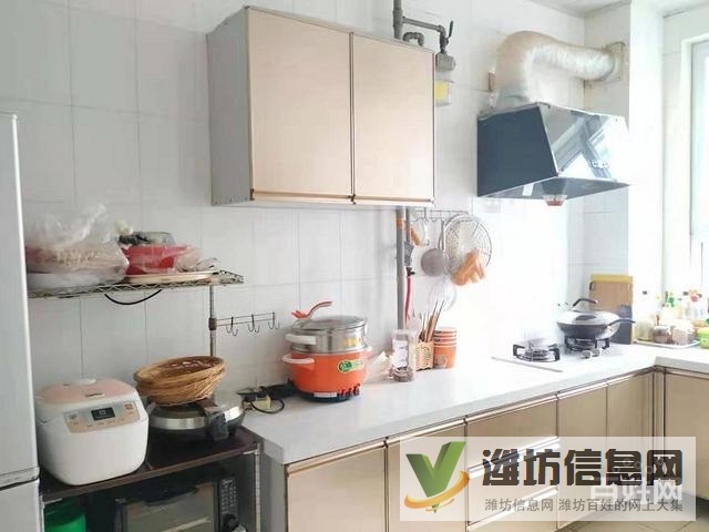 華實(shí)小區(qū) 多層2樓 精裝修 三室朝陽無稅急售97萬