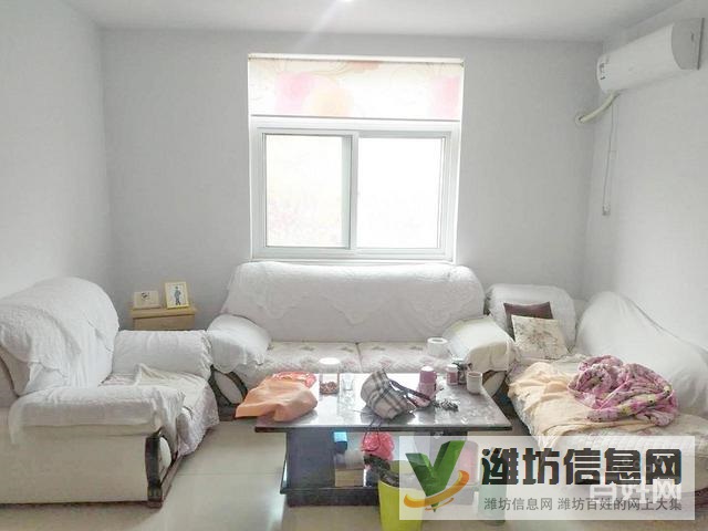 外國(guó)語(yǔ)近,政府小區(qū)稀 缺一樓,精裝修拎包入住,環(huán)境優(yōu)美物業(yè)