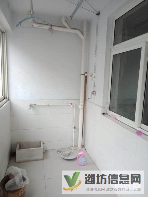 首 付10萬買西湖苑多層三樓91平三室一廳帶大儲藏