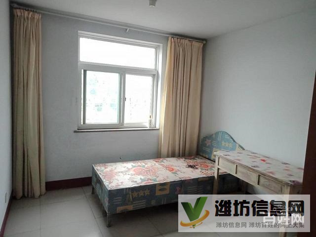 首 付10萬買西湖苑多層三樓91平三室一廳帶大儲藏