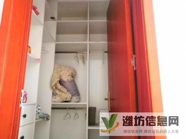 新河西學校近浞河 六號 電梯洋房 更名貸款 精裝三