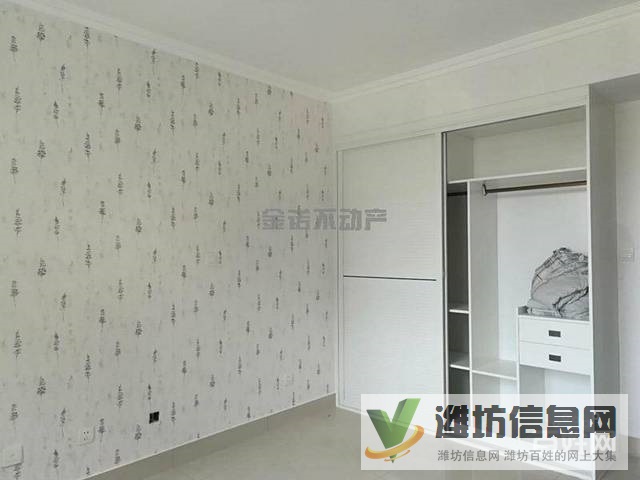 圣城小區(qū) 普通住宅 精裝未住,帶車位儲(chǔ)藏室