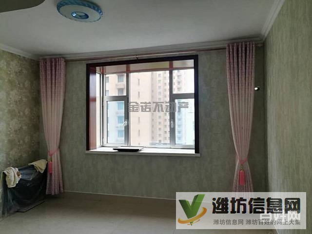 圣城小區(qū) 普通住宅 精裝未住,帶車位儲(chǔ)藏室