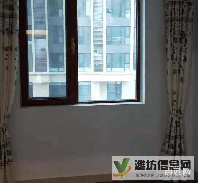 書(shū)香世家 3室2廳1衛(wèi)吉房出租