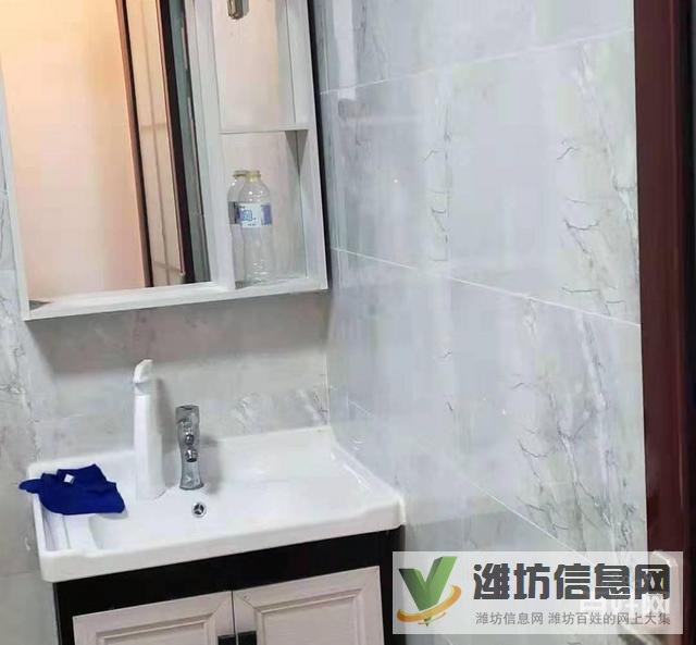 書(shū)香世家 3室2廳1衛(wèi)吉房出租