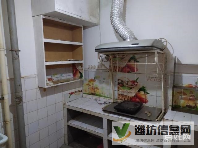 泰華萬(wàn)達(dá)近葦灣小區(qū)經(jīng)典2室,家電家具齊全,拎包入住。