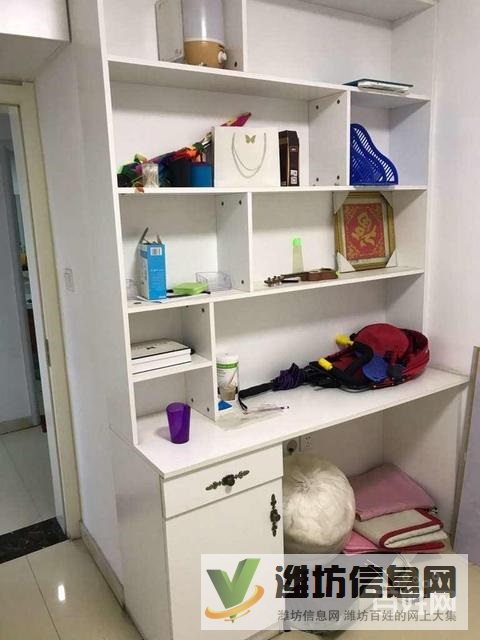 萬(wàn)合華庭精裝修兩室出租