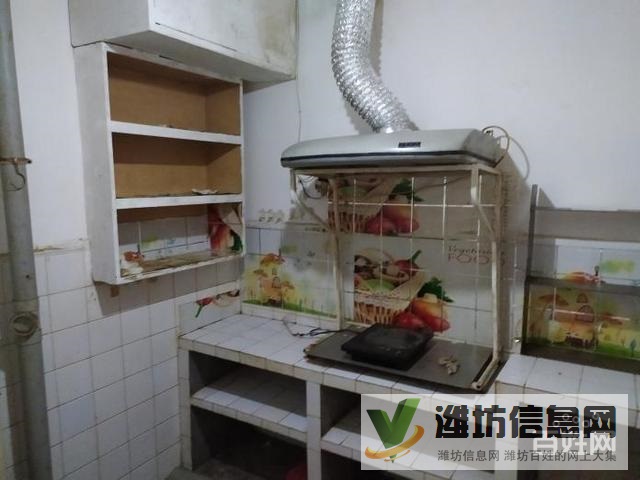 泰華萬(wàn)達(dá)近葦灣小區(qū)經(jīng)典2室,家電家具齊全,拎包入住。