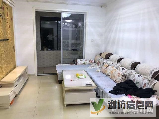 萬(wàn)合華庭精裝修兩室出租