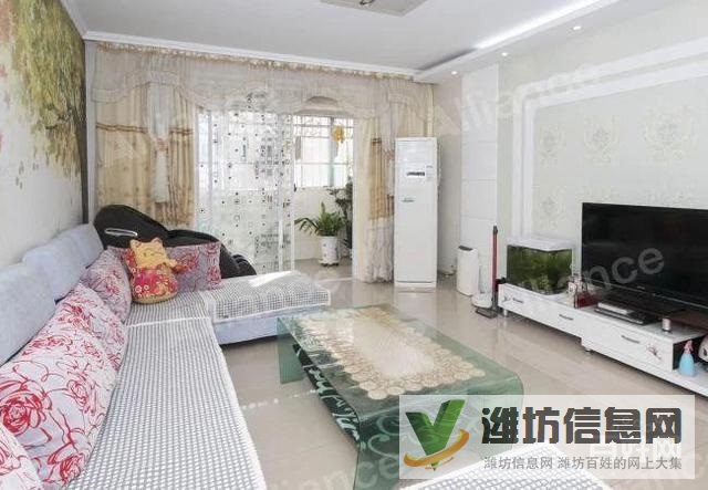 佳樂家高鐵新城近122平大三室 三樓客廳朝陽 精裝有證出稅