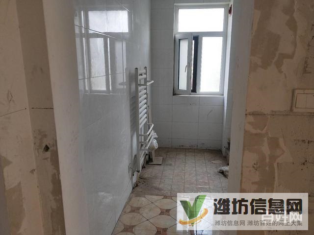 清河壟塬小高層一樓帶院 帶子母車位儲(chǔ)藏室 簡裝三室