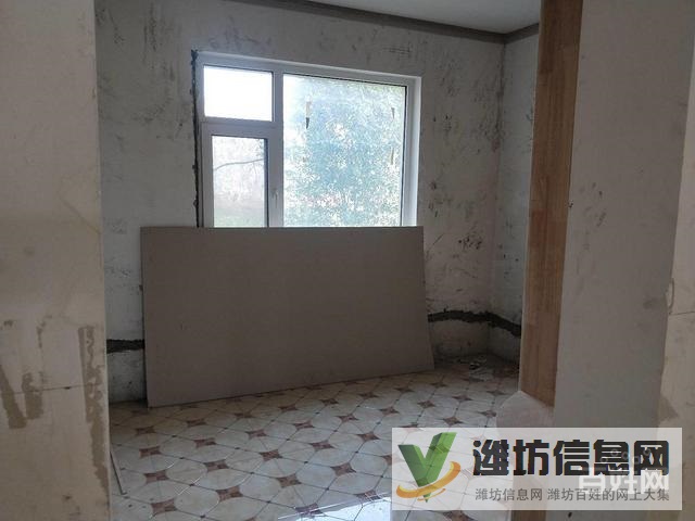 清河壟塬小高層一樓帶院 帶子母車位儲(chǔ)藏室 簡裝三室