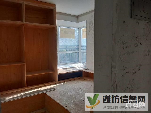 清河壟塬小高層一樓帶院 帶子母車位儲(chǔ)藏室 簡裝三室