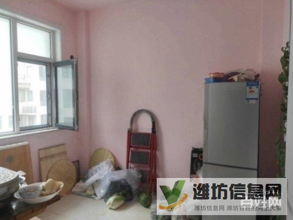 文昌學校近總部基地 環宇五金 精裝三室 送閣樓 有