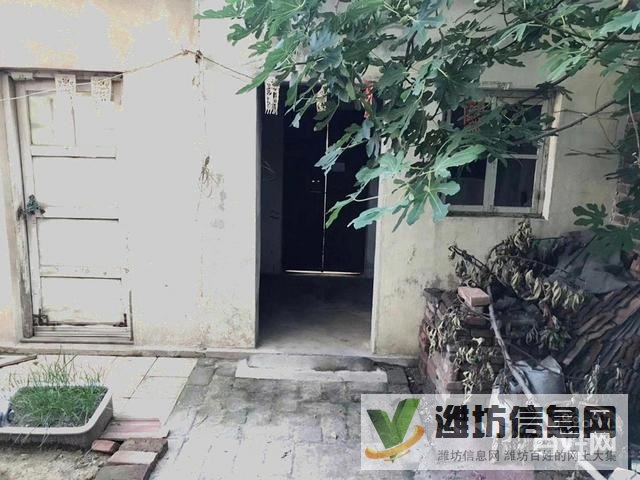 一樓帶大院!大院!有南門(mén),實(shí)小近,標(biāo)準(zhǔn)三室,全明通透