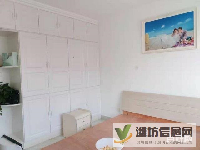 海龍路近新小區電梯房,豪華裝修未住,帶地下室小區安靜出行方便