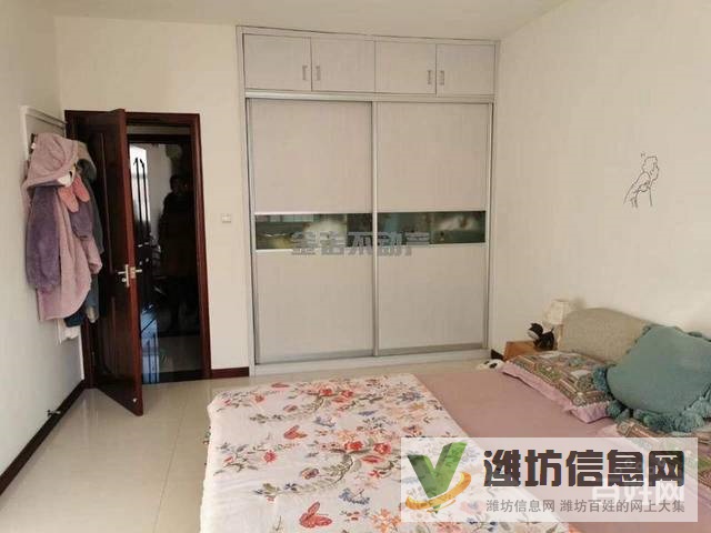 《美林花園》多層4樓183平米精裝三室有車庫