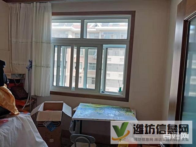 興華學(xué)區(qū)房 青云花園 精裝修 三室兩廳兩衛(wèi)