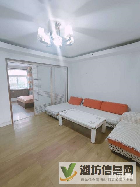 萬家福近白浪河一樓帶大院子!三居室,適合老年人養(yǎng)老