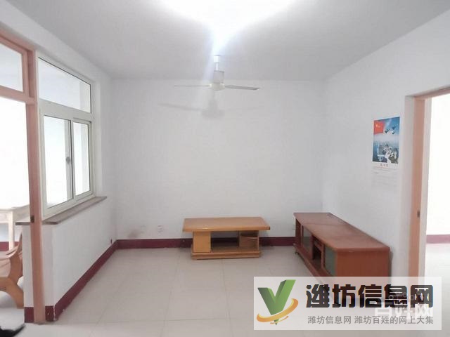 首 付10萬買西湖苑多層三樓91平三室一廳帶大儲藏