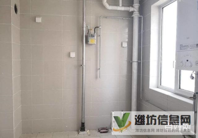 濰縣中路榮府小區 143平 客廳朝陽三室朝陽 毛坯